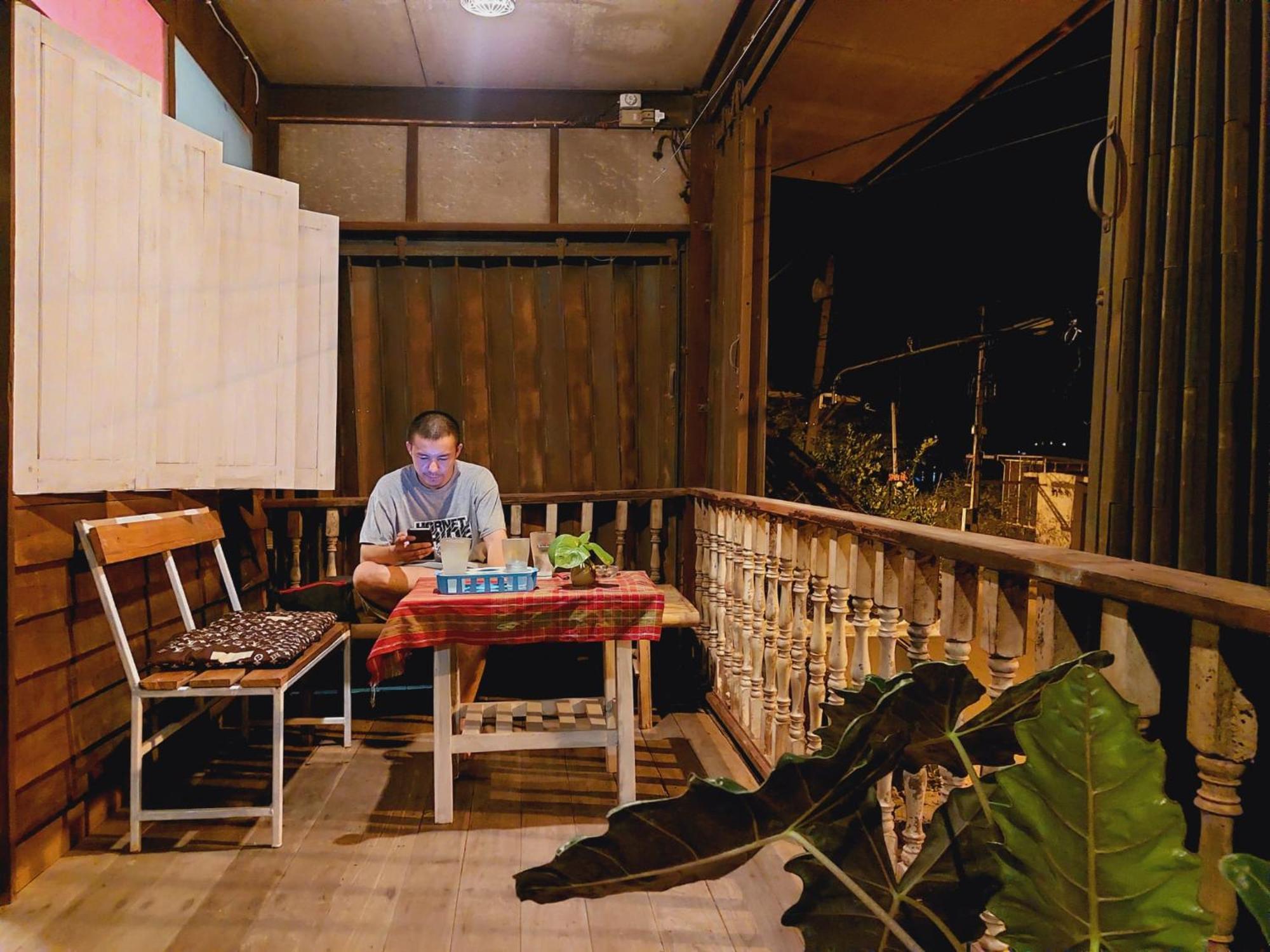 Hostelbed And Retreat Phitsanulok Exterior foto